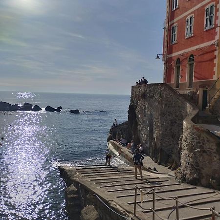 Casa Vacanze Tita La Tua Base Per Visitare Il Mare Delle Cinque Terre Apartman La Spezia Kültér fotó